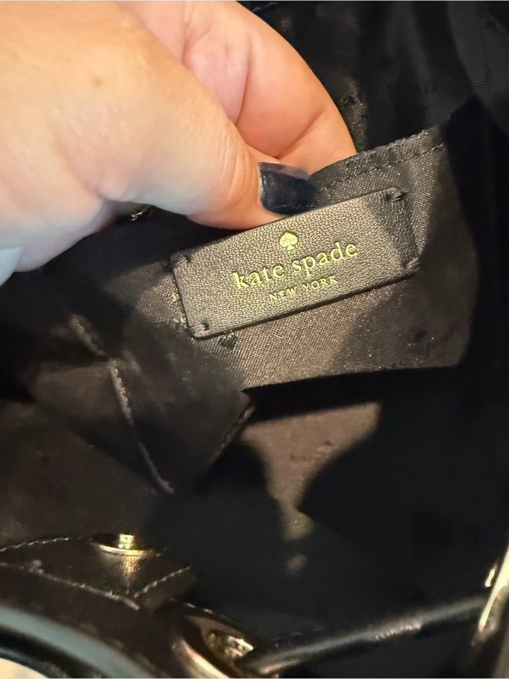 kate spade Black & White Floral Drawstring Crossbody Bucket Bag - Picture 5 of 6